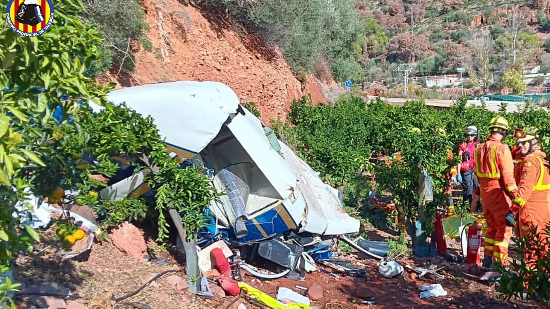 Helicóptero accidentado en Puçol, Valencia Helicóptero accidentado en Puçol, Valencia