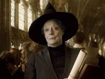 Maggie Smith como la profesora McGonagall en Harry Potter