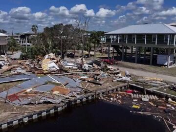 Destrozos Huracán Helene en EEUU