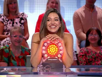 El insólito gesto de Ana Guerra saltándose las reglas de Pasapalabra: ¿lo permitirá Manu? El insólito gesto de Ana Guerra saltándose las reglas de Pasapalabra: ¿lo permitirá Manu?