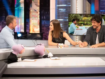 El secreto de las escenas íntimas entre Natalia Sánchez y Andrés Velencoso: "Había complicidad" El secreto de las escenas íntimas entre Natalia Sánchez y Andrés Velencoso: "Había complicidad"