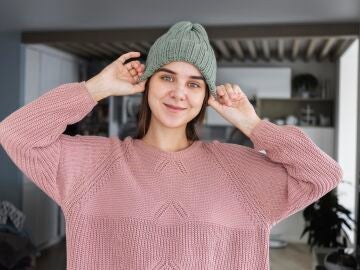 Chica con ropa de invierno 