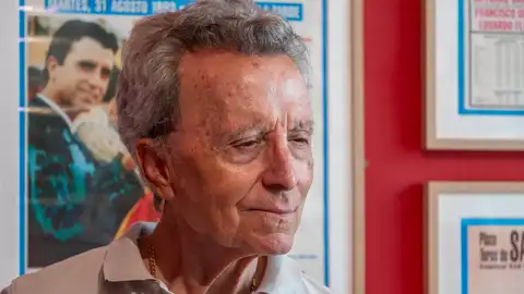 José Ortega Cano, ingresado en un hospital de San Sebastián de los Reyes: "Ha sufrido un accidente en una escalera mecánica" José Ortega Cano, ingresado en un hospital de San Sebastián de los Reyes: "Ha sufrido un accidente en una escalera mecánica"