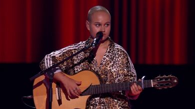 Avance exclusivo de La Voz: junto a una guitarra y con un tema de Natalia Lacunza, esta talent intentará cumplir su sueño