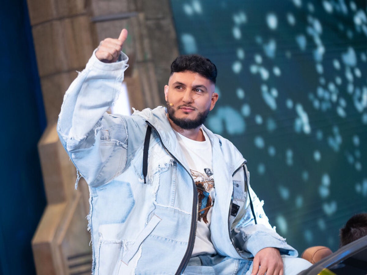 Vuelve a ver la entrevista completa a Omar Montes en El Hormiguero