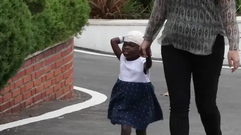 Delicia, niña 5 años Delicia, niña 5 años