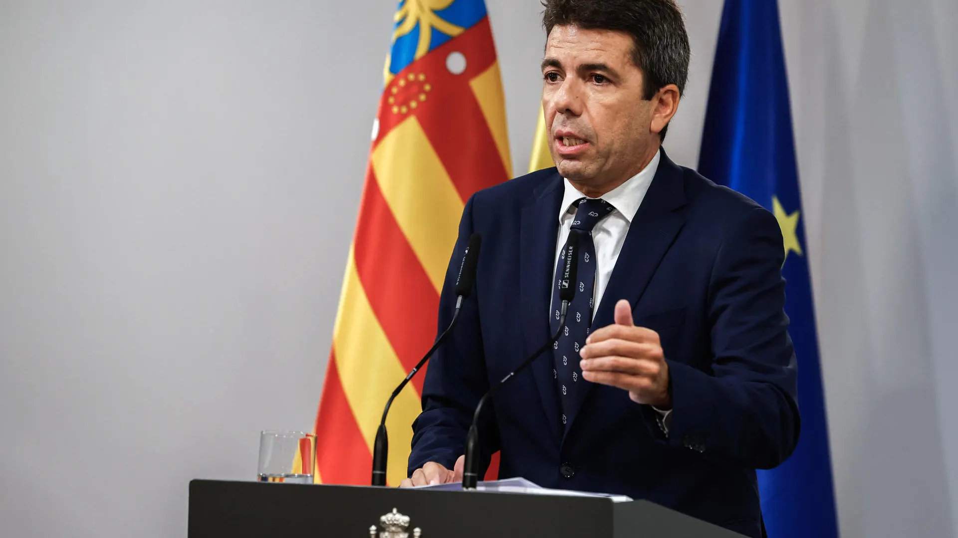 Carlos Maz&oacute;n