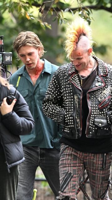 Matt Smith y Austin Butler grabando Caught Stealing