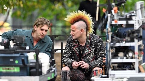 Matt Smith y Austin Butler grabando Caught Stealing