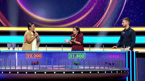 La ruleta dela suerte noche reparte 62.900 euros en su primer programa en prime time La ruleta dela suerte noche reparte 62.900 euros en su primer programa en prime time