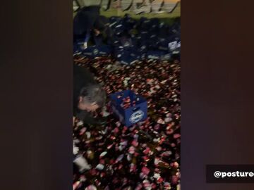 El vídeo tras el accidente del camión que transportaba cervezas