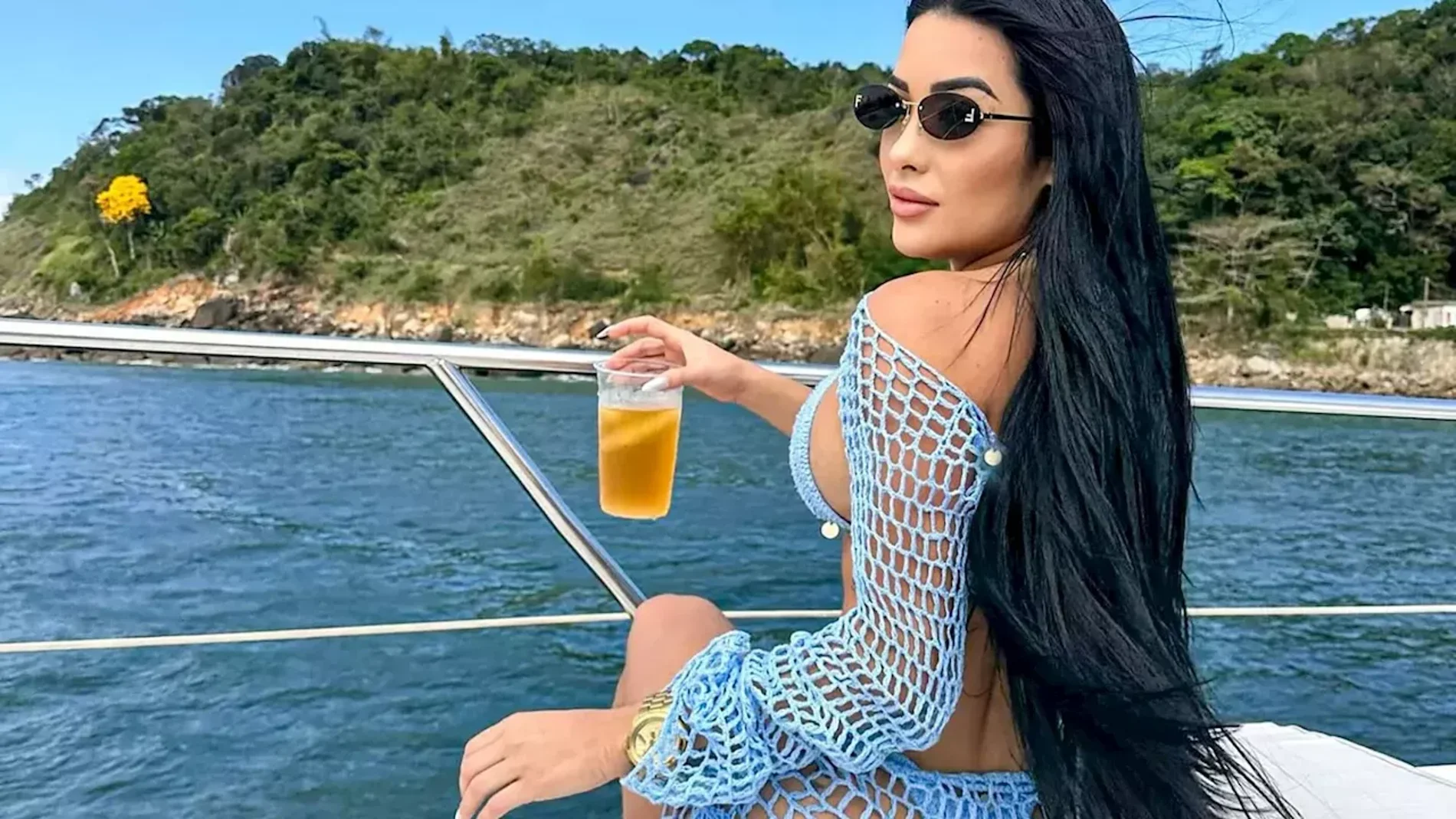 Beatriz Tavares da Silva Faria Beatriz Tavares da Silva Faria