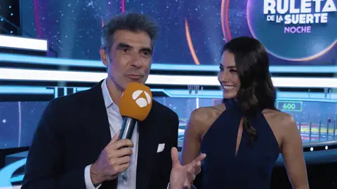 "Necesitas ver esto": Jorge Fernández y Laura Moure confiesan las razones por las que no te puedes perder La ruleta de la suerte noche "Necesitas ver esto": Jorge Fernández y Laura Moure confiesan las razones por las que no te puedes perder La ruleta de la suerte noche