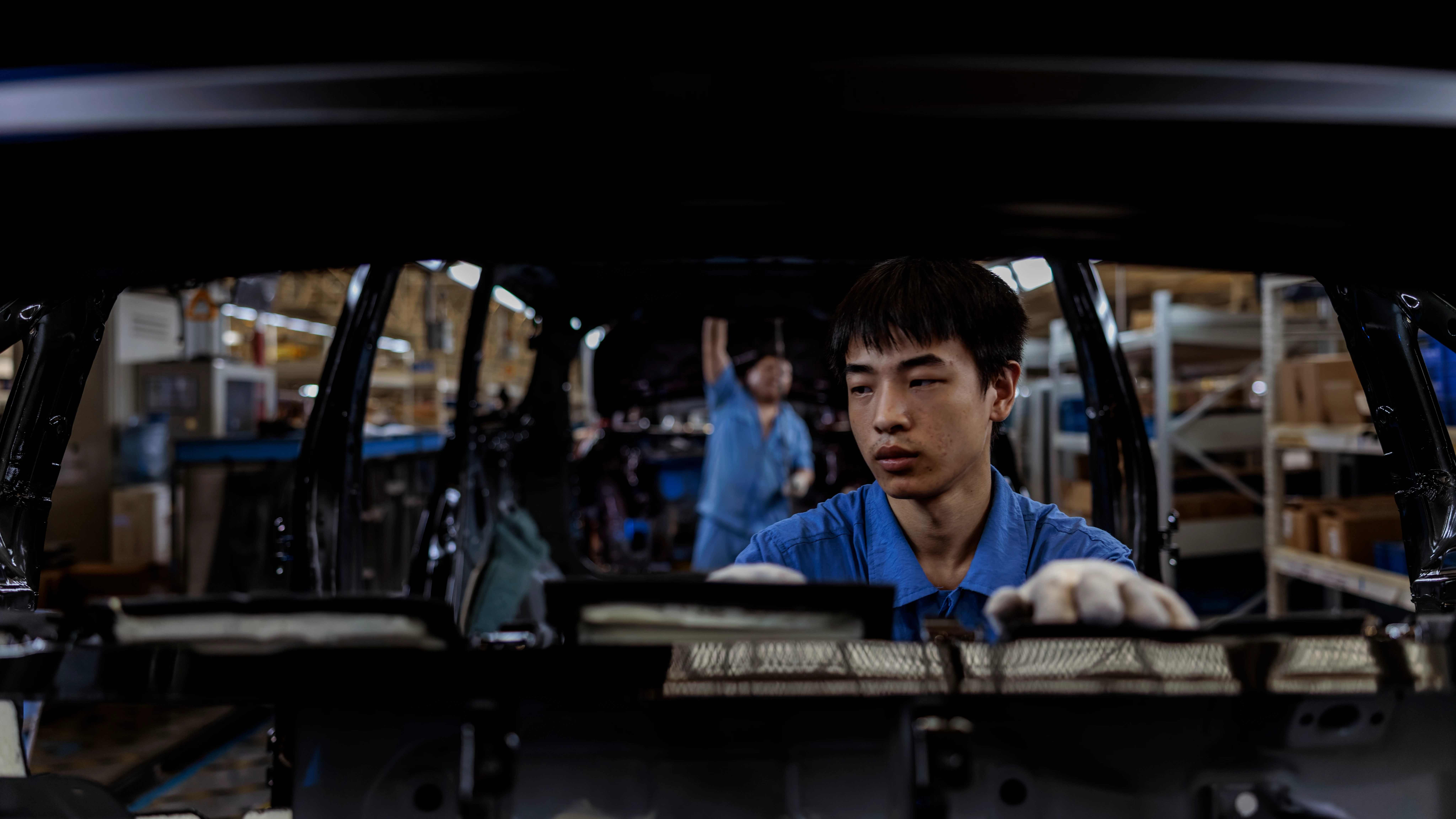 Empleados trabajan en la fábrica de SAIC en Nanjing, China Empleados trabajan en la fábrica de SAIC en Nanjing, China