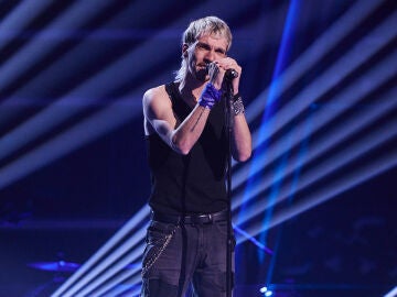 Adri&aacute;n, talent de La Voz 2024