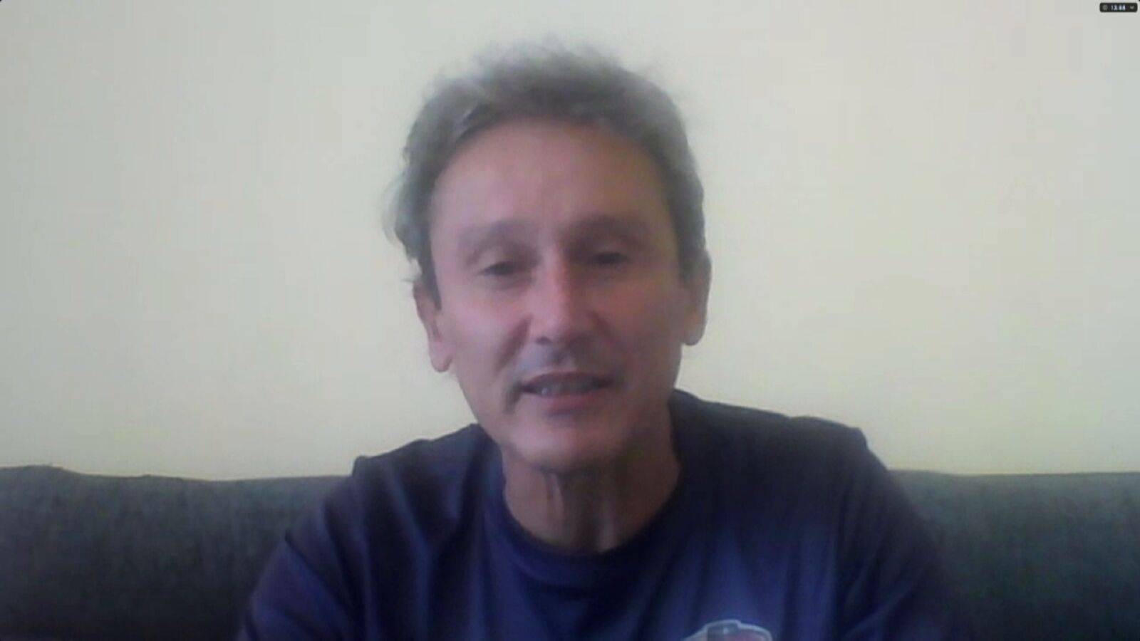 Paco Araujo, un español que se ha quedado en Líbano al que le comunicaron la evacuación con poco tiempo: 