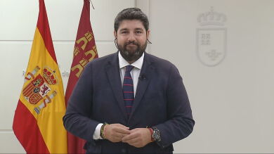 López Miras acusa al Gobierno de ocultar información sobre la gestión migratoria: 