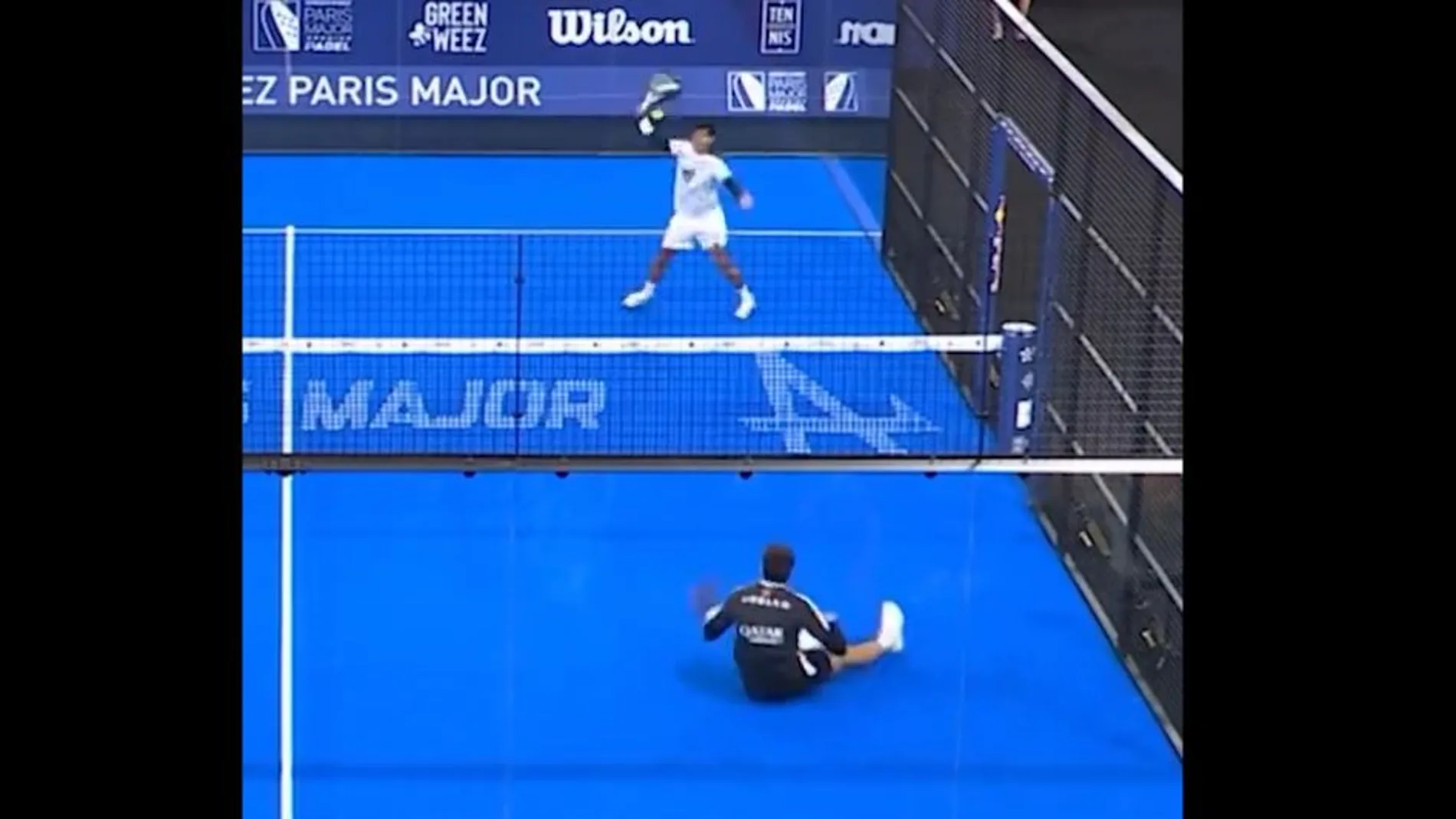 Momento del golpe de Coello desde el suelo en la final del París Major Momento del golpe de Coello desde el suelo en la final del París Major