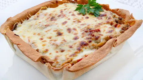 Tartaleta de berenjena, pimiento y bechamel Tartaleta de berenjena, pimiento y bechamel
