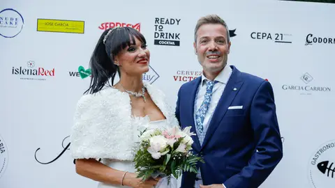 Irene Villa y David Serrato celebran su postboda Irene Villa y David Serrato celebran su postboda