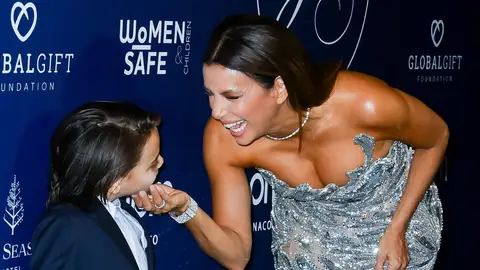 Eva Longoria y su hijo Santiago Eva Longoria y su hijo Santiago