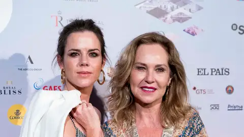 Amelia Bono y su madre, Ana Rodríguez Amelia Bono y su madre, Ana Rodríguez