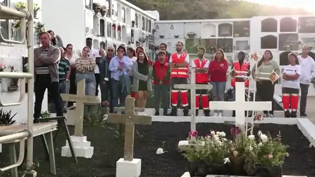 Los vecinos de El Hierro se organizan para que ning&uacute;n inmigrante sea enterrado en soledad