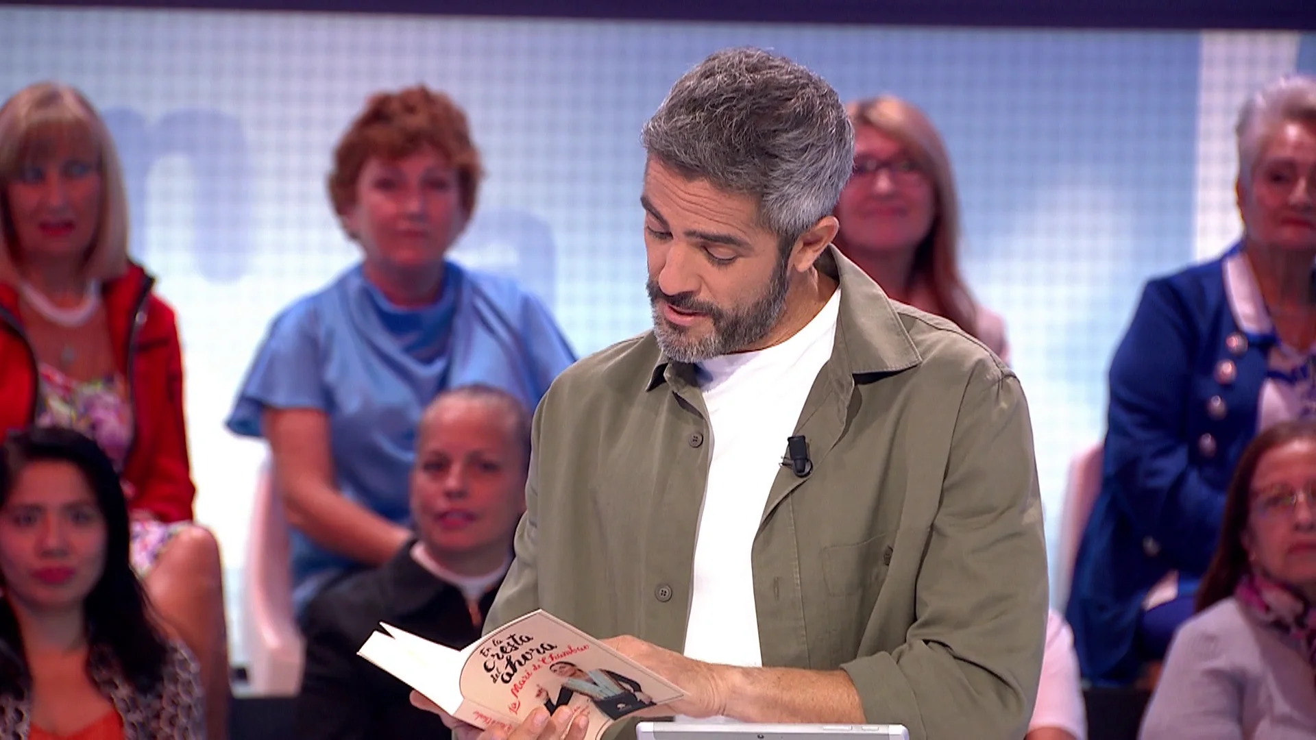 La emotiva dedicatoria de La Mari de Chambao a Roberto Leal: “¿Lo puedo leer”? La emotiva dedicatoria de La Mari de Chambao a Roberto Leal: “¿Lo puedo leer”?