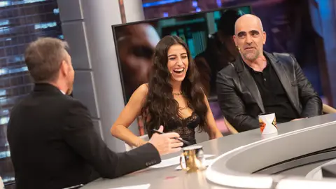 "Con Giorgina y Bisbal a muerte": Carolina Yuste confiesa cómo desconecta del trabajo "Con Giorgina y Bisbal a muerte": Carolina Yuste confiesa cómo desconecta del trabajo