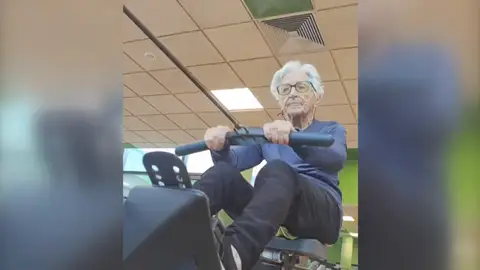 Anciana fitness y tiktoker Anciana fitness y tiktoker