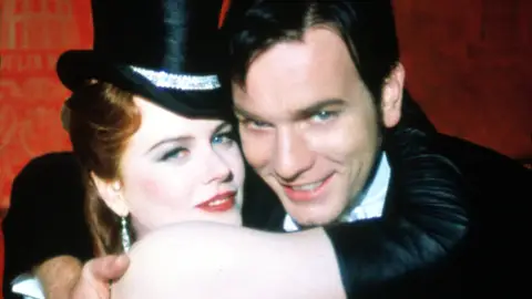 Nicole Kidman y Ewan McGregor en Moulin Rouge Nicole Kidman y Ewan McGregor en Moulin Rouge