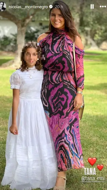 Tana Rivera y su hermana pequeña Tana Rivera y su hermana pequeña