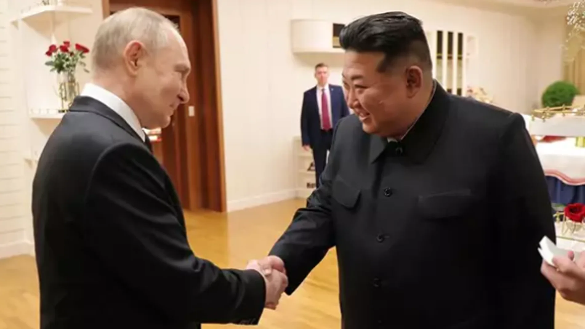 El presidente de Rusia, Vladimir Putin y el dirigente de Corea del Norte, Kim Jong Un El presidente de Rusia, Vladimir Putin y el dirigente de Corea del Norte, Kim Jong Un
