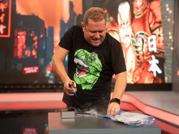 ¡Ideal para resaltar tu figura! El Monaguillo presenta el disfraz perfecto para este Halloween ¡Ideal para resaltar tu figura! El Monaguillo presenta el disfraz perfecto para este Halloween