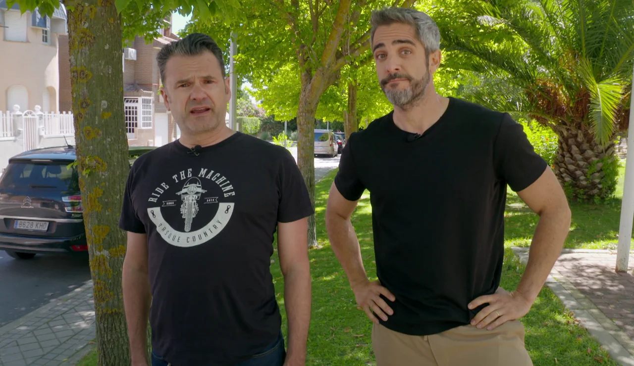 El efecto mariposa: Iñaki López y Roberto Leal emplean su último premio en una causa solidaria