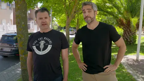El efecto mariposa: Iñaki López y Roberto Leal emplean su último premio en una causa solidaria El efecto mariposa: Iñaki López y Roberto Leal emplean su último premio en una causa solidaria