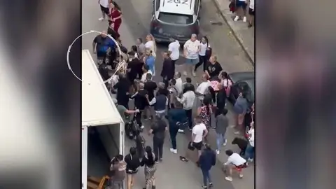 Linchamiento a un hombre tras un bulo Linchamiento a un hombre tras un bulo