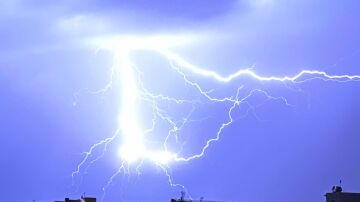 Las tormentas secas pueden ser un peligro para las zonas de alto riesgo de incendios