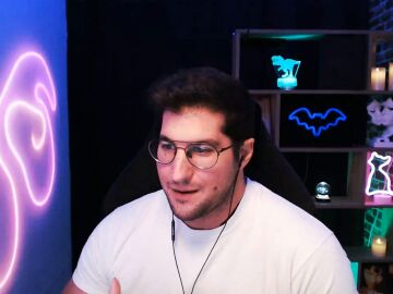 Juli&aacute;n Contreras