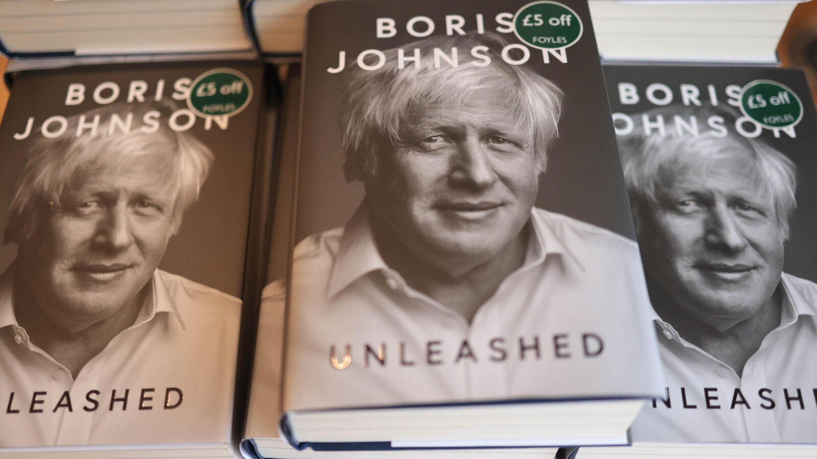 'Desatado', el libro de memorias del ex primer ministro británico Boris Johnson: una visión sin filtros de su carrera política