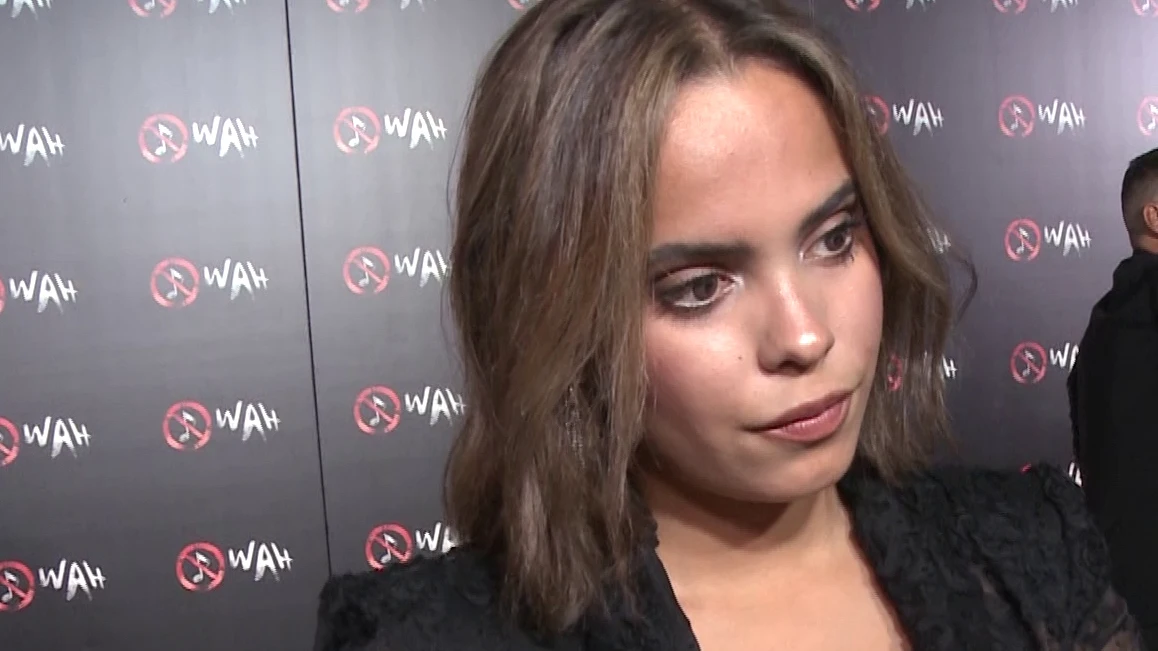 Gloria Camila haciendo declaraciones a la prensa Gloria Camila haciendo declaraciones a la prensa