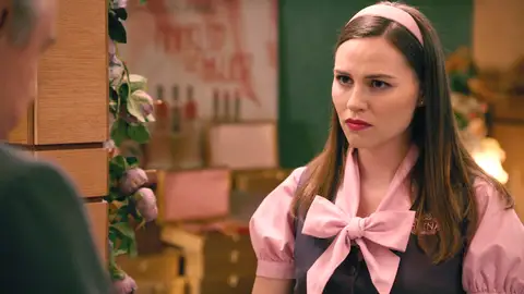 Avance del próximo capítulo de Sueños de libertad: Don Pedro tendrá una importante conversación con Claudia, ¿apoyará su boda con Mateo? Avance del próximo capítulo de Sueños de libertad: Don Pedro tendrá una importante conversación con Claudia, ¿apoyará su boda con Mateo?