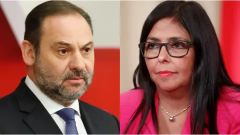 A3 Noticias de la mañana (11-10-24) El informe de la UCO asegura que Pedro Sánchez sabía de la llegada de Delcy Rodríguez días antes de que se produjese A3 Noticias de la mañana (11-10-24) El informe de la UCO asegura que Pedro Sánchez sabía de la llegada de Delcy Rodríguez días antes de que se produjese