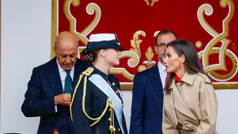 La princesa Leonor y la reina Letizia en el palco de autoridades La princesa Leonor y la reina Letizia en el palco de autoridades