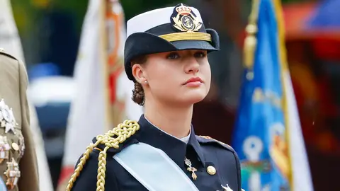 La princesa Leonor bajo la lluvia en el Día de la Fiesta Nacional La princesa Leonor bajo la lluvia en el Día de la Fiesta Nacional