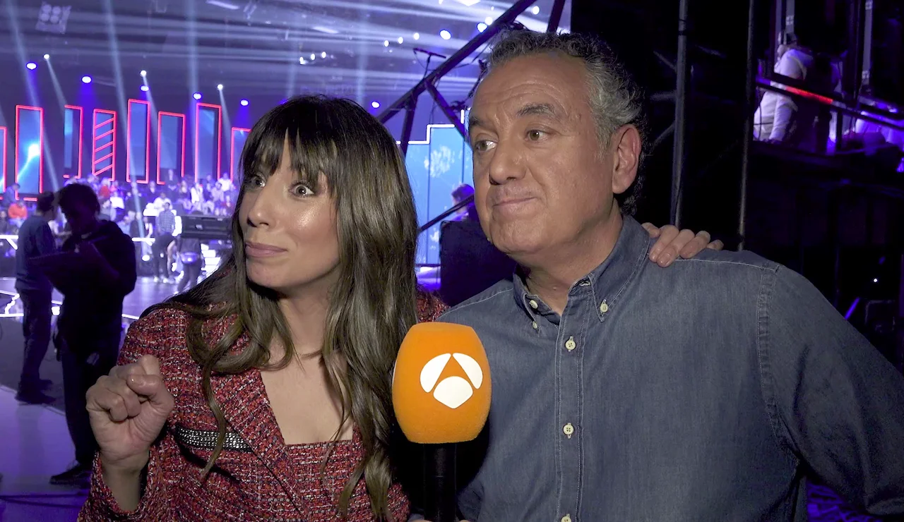 Almudena Cid y Roberto Brasero