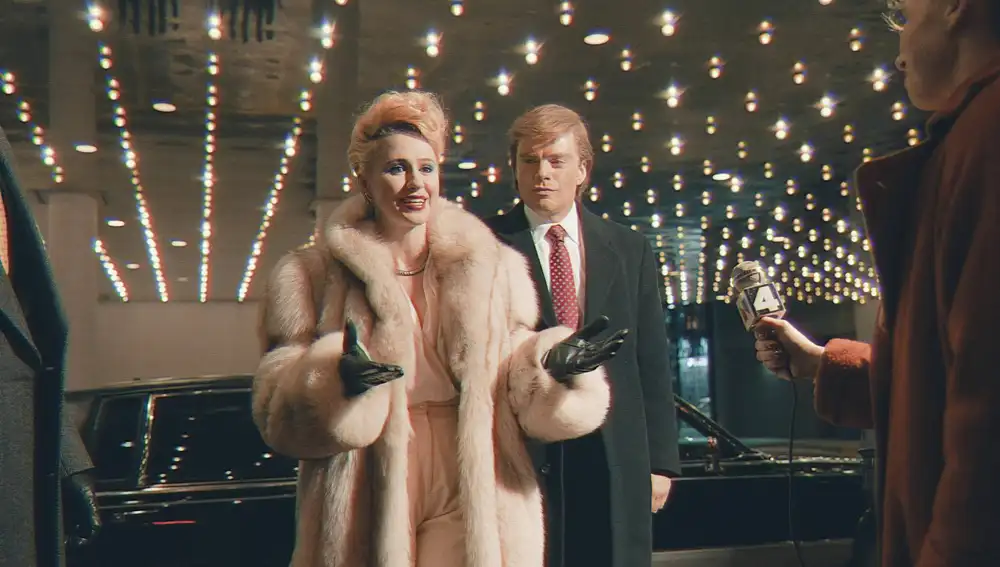 Maria Bakalova y Sebastian Stan como Ivana y Donald Trump en The Apprentice Maria Bakalova y Sebastian Stan como Ivana y Donald Trump en The Apprentice