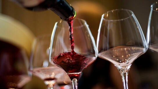 El consumo de vino desciende dram&aacute;ticamente en Espa&ntilde;a, a pesar de ser el segundo productor mundial