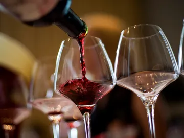 El consumo de vino desciende dramáticamente en España, a pesar de ser el segundo productor mundial El consumo de vino desciende dramáticamente en España, a pesar de ser el segundo productor mundial