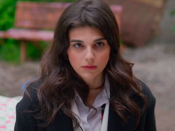 La dura reprimenda de Orhan a su hija Cansu tras ser pillada chantajeando a Akif: "&iexcl;Te hemos descubierto!&rdquo;